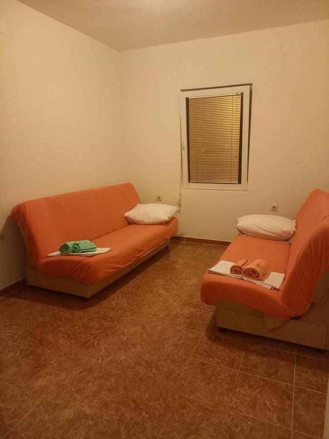 Apartmani Stojanovic Sutomore Exteriör bild