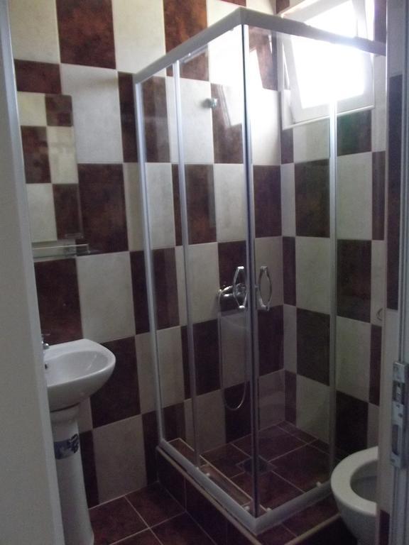 Apartmani Stojanovic Sutomore Rum bild