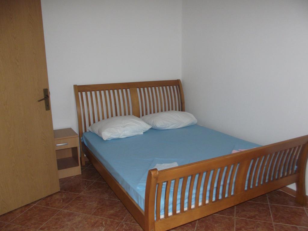 Apartmani Stojanovic Sutomore Exteriör bild
