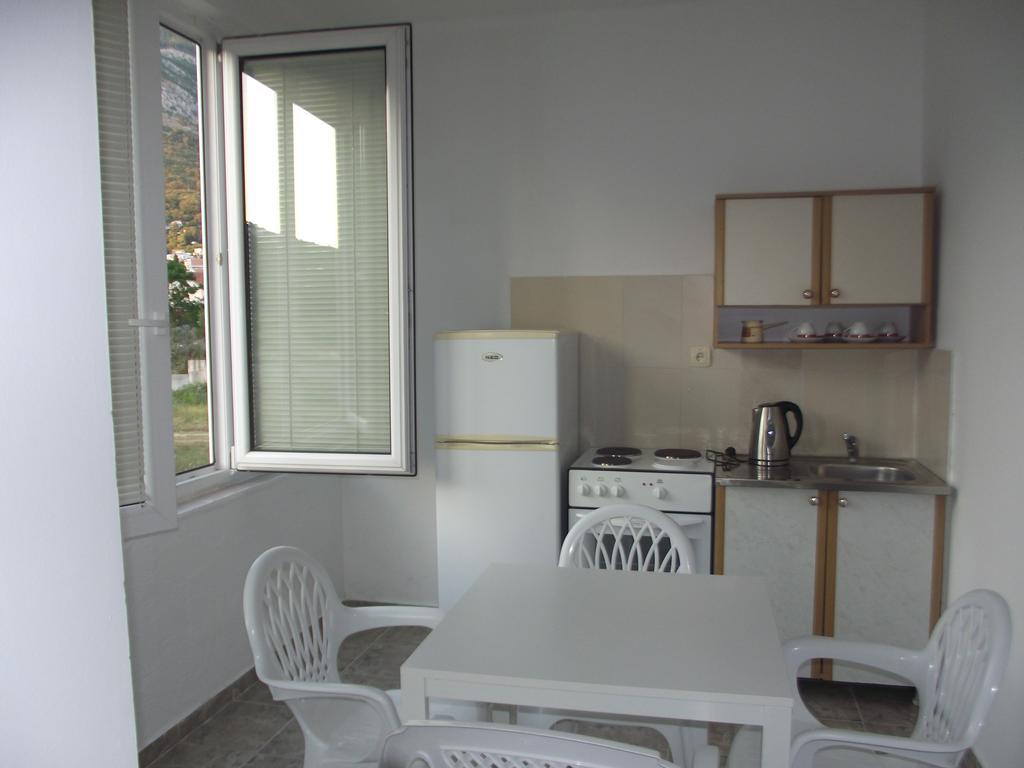 Apartmani Stojanovic Sutomore Exteriör bild