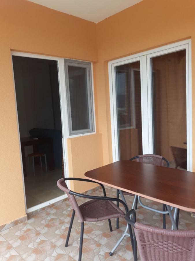 Apartmani Stojanovic Sutomore Exteriör bild