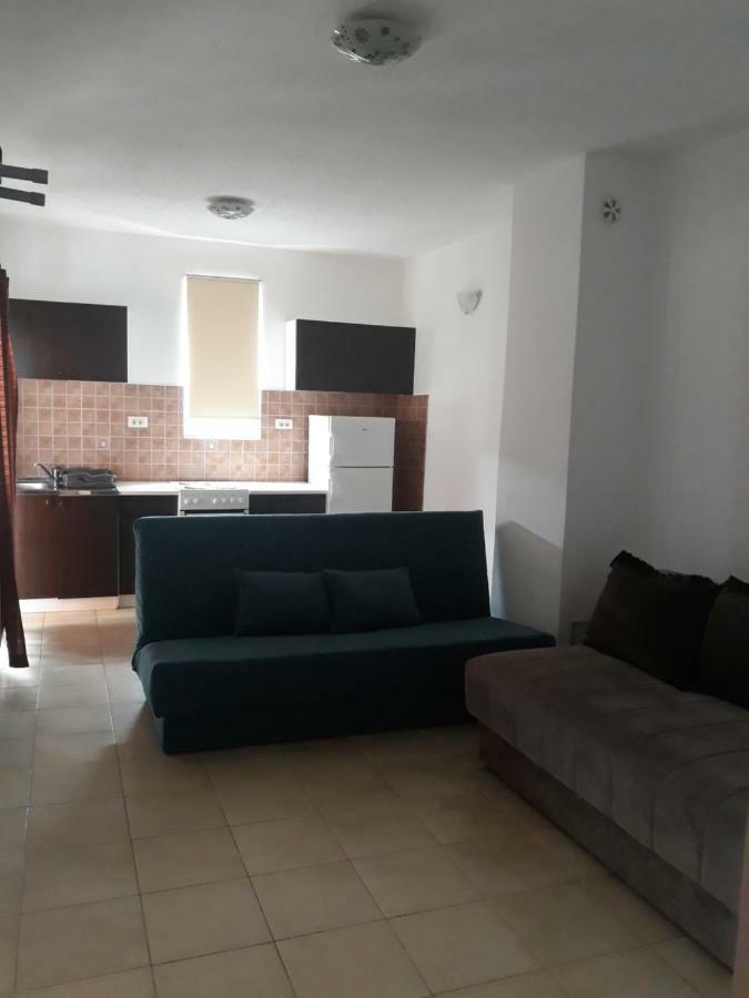 Apartmani Stojanovic Sutomore Exteriör bild